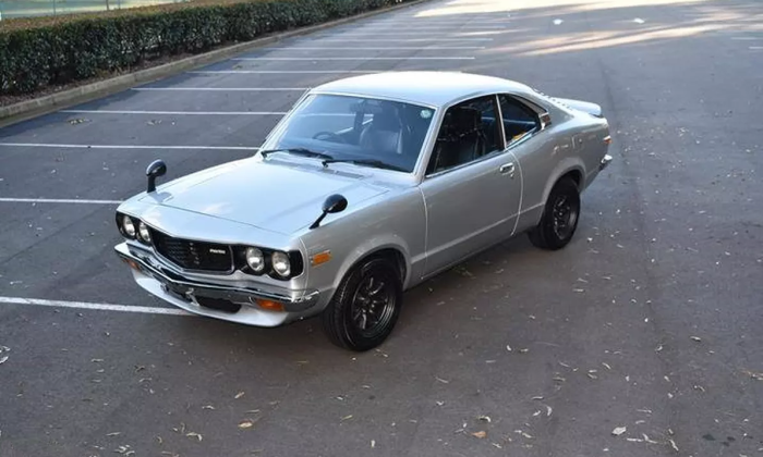 1 Mazda RX3 1977 silver images (13).png