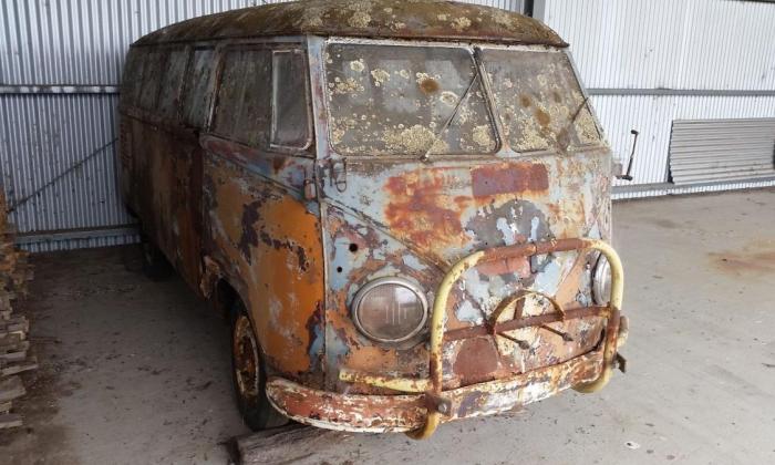 1956 VW Type 2 safari windows.jpg
