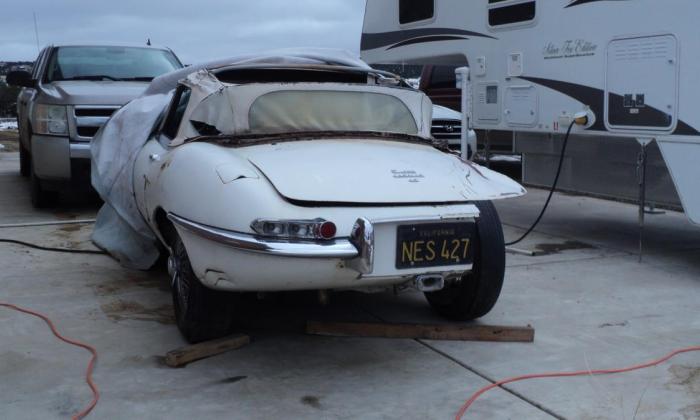 1962 Series 1 Jaguar E-type under restoration New Mexico (2).JPG
