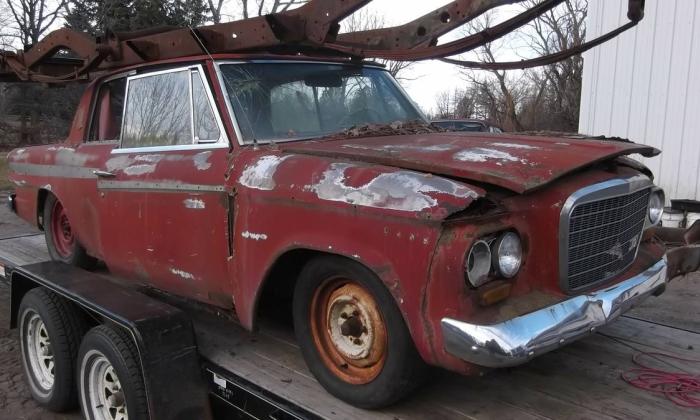 1963 Studabaker Lark Daytona hardtop red images wreck unrestored (20).jpg