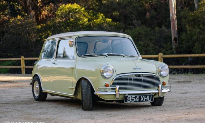 1964 Austin Mini Cooper S 1275cc British spec (9).jpg