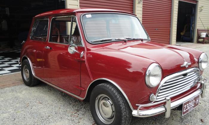 1967 Morris Cooper S MK1 Australia Burgundy paint (6).jpg