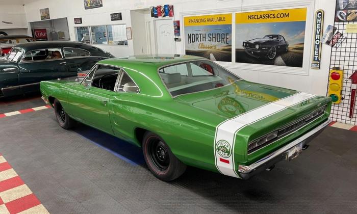 1968 440ci A12 genuine Dodge Coronet Super Bee Green (11).jpg