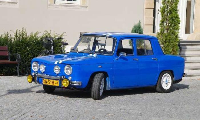 1968 French Blue Renault R8 Gordini images (6).jpg