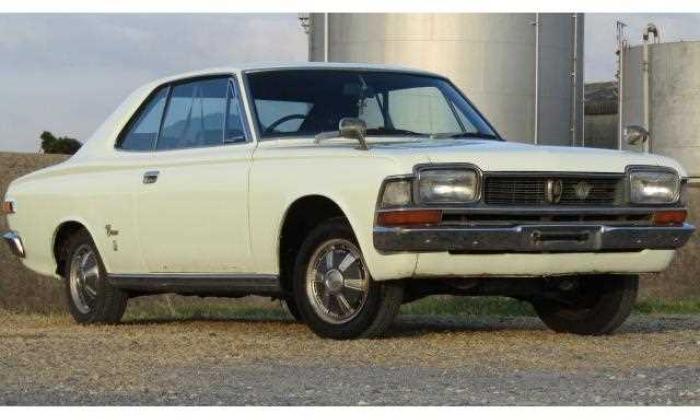 1969 Toyota Crown MS50 Hardtop Coupe Japan white images (4).jpg