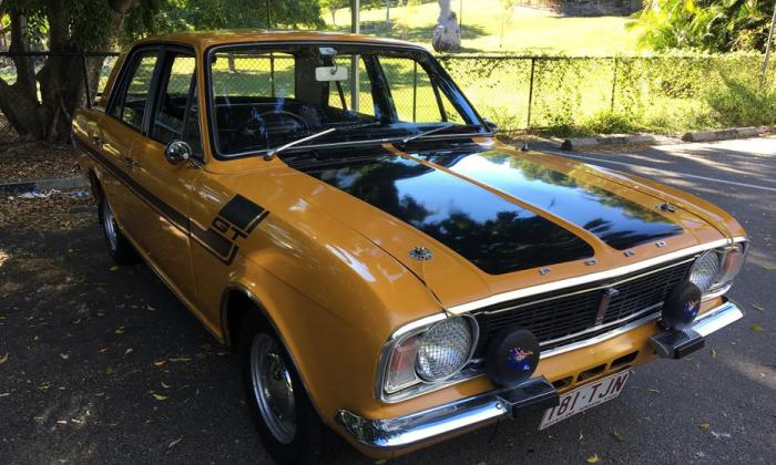 1970 Ford Cortina GT Sedan (1).jpg