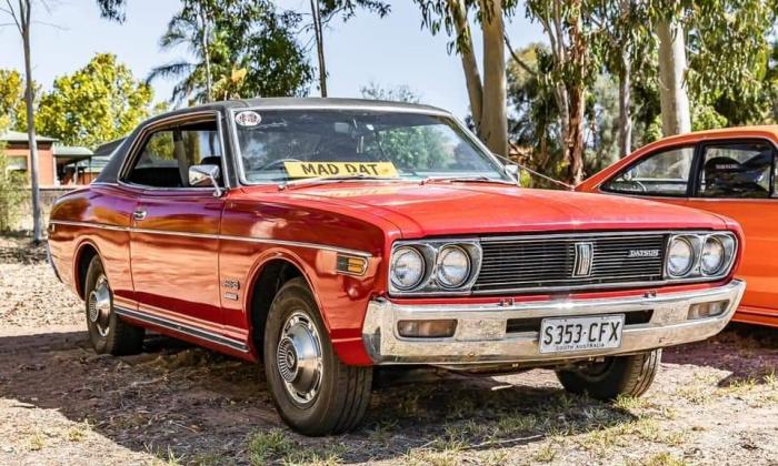 1972 Datsun 240C Australia hardtop coupe images for sale (9).jpg