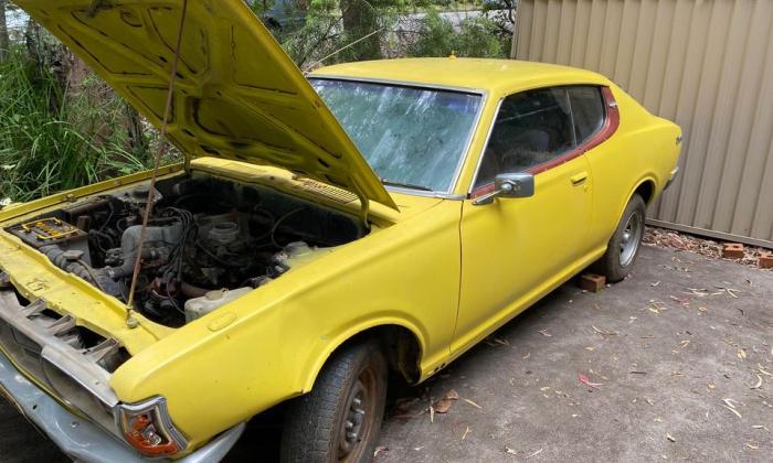 1973 Datsun 180B Coupe SSS yellow paint project 2022 for sale (1).jpg