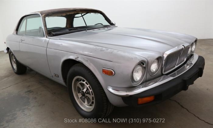 1977 Jaguar XJc XJ6C Coupe 2-door images unrestored (2).jpg