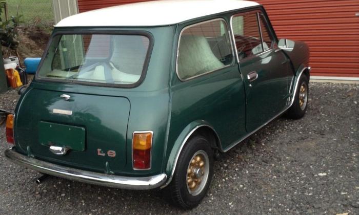 1977 Mini LS Green original condition unrestored 998 (12).jpg