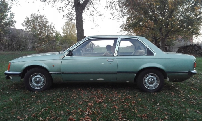 1979 Opel Commodore C Coupe 2 door images Germany (3).png