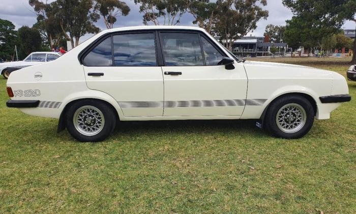 1979 RS2000 Sedan Australia images 2021 (3).jpg