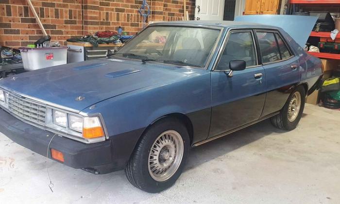 1981 Mitsubishi Siga Turbo sedan Sydney Australia modified (8).jpg