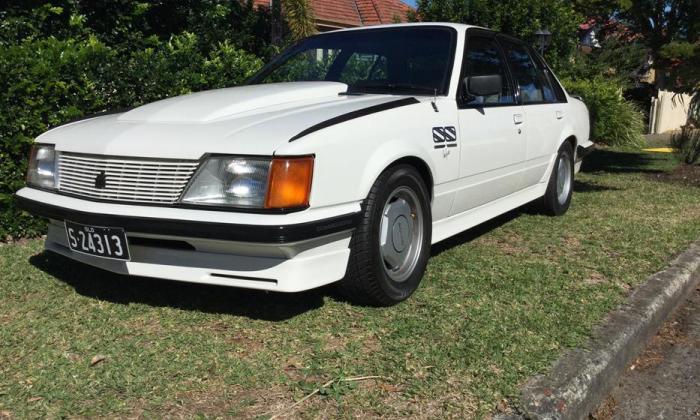 1983 Holden VH SS Brock HDT Commodore white images (2).jpg