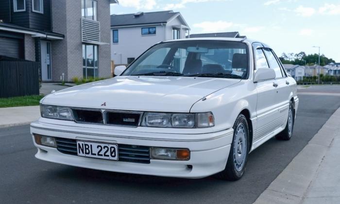 1988 Mitsubishi Galant VR-4 New Zeqaland import White 2020 (2).jpg