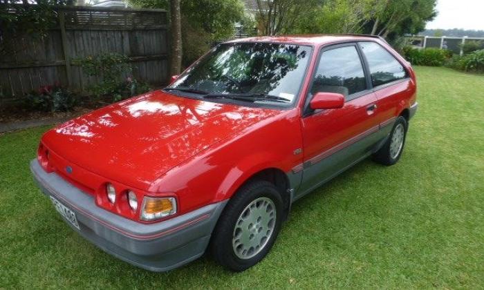 1990 Ford Laser TX3 non-turbo KE from NZ 2018 images red (4).jpg