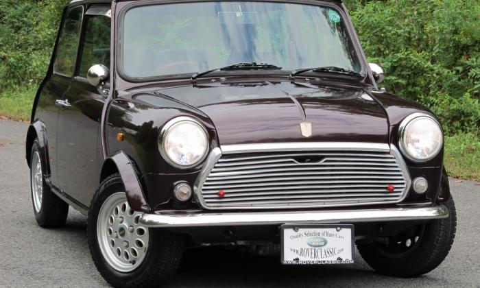 1990 Rover Mini 30th Anniversary edition burgundy (1).jpg