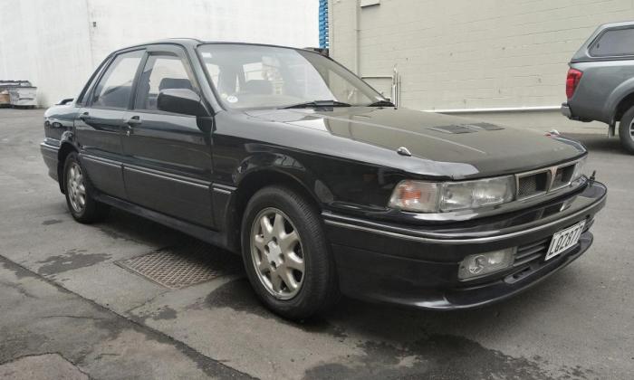 1991 Mitsubishi Galant VR-4 sedan black images 2019 (1).jpg