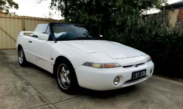 1993 White Ford Capri Clubsprint (1).png