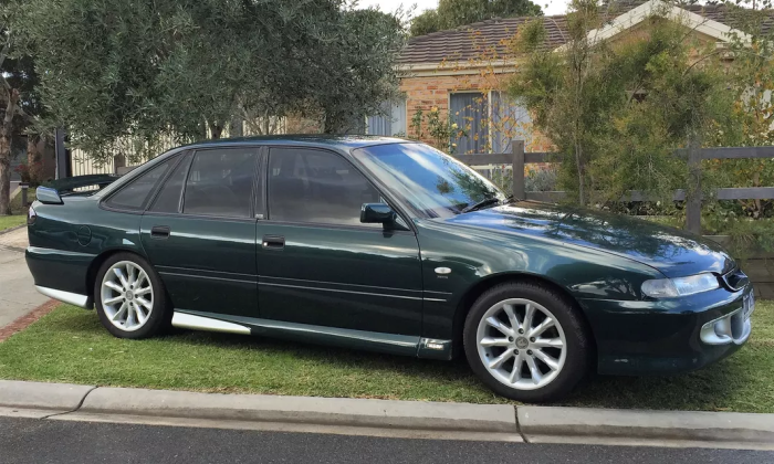 1995 VR Holden HSV Senaror Sherbrook Green images (3).png