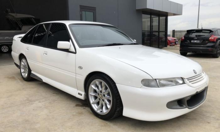 1996 VS Holden HSV Senator white paint images register (1).JPG