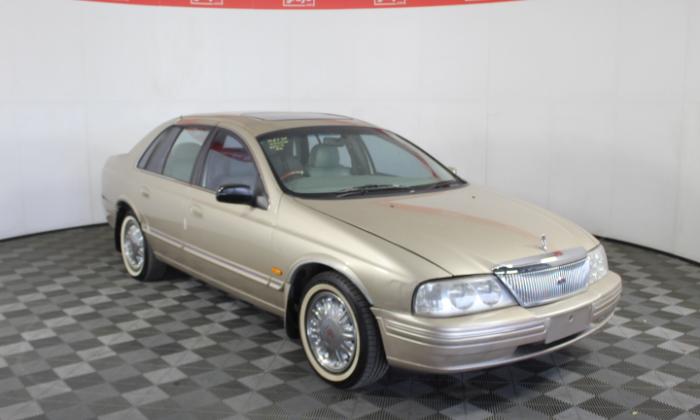 1999 Ford LTD sedan for sale Sydney images gold (8).jpg