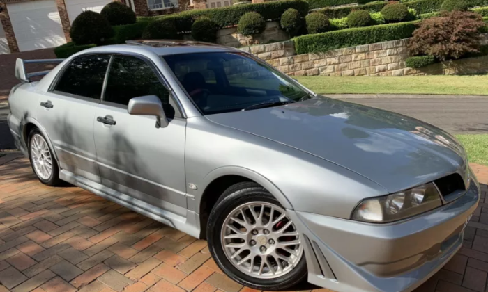 2002 Mitsubishi Magna TJ Ralliart Sedan build 75 (1).png