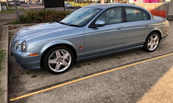 2003 Jaguar S-Type R V8 Supercharged Blue UK import to Australia (5).jpg