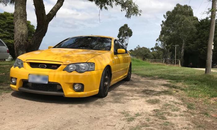 2005 Ford Falcon BA F6 Typhoon yellow paint images 2021 (4).jpg