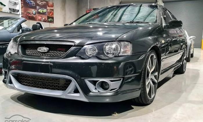 2008 Black Ford FPV grey F6 Typhoon turbo sedan Victoria (12).jpg
