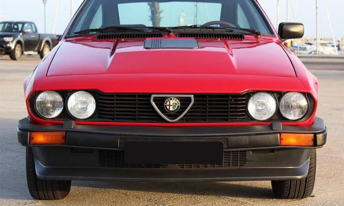 2125180858-alfa-romeo-gtv-2-5-v6.jpg