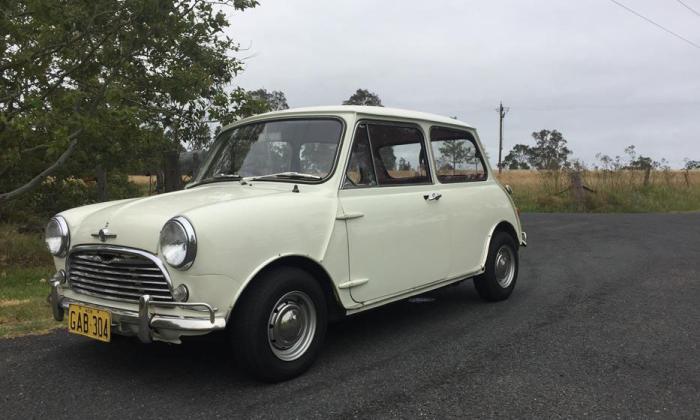 Australian MK1 1968 Morris Cooper S Snow White paint register (9).jpg