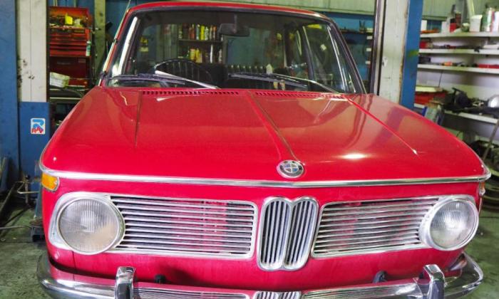 BMW 1600 new class front grille.jpg