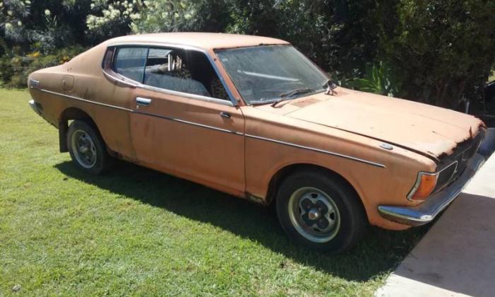 Burnt Orange 1974 Datsun 180B SSS coupe unrestored (1).JPG