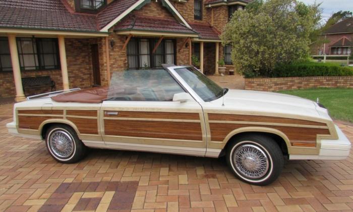 Chrysler LeBaron Town and Country Convertible restored Australia images (7).jpg