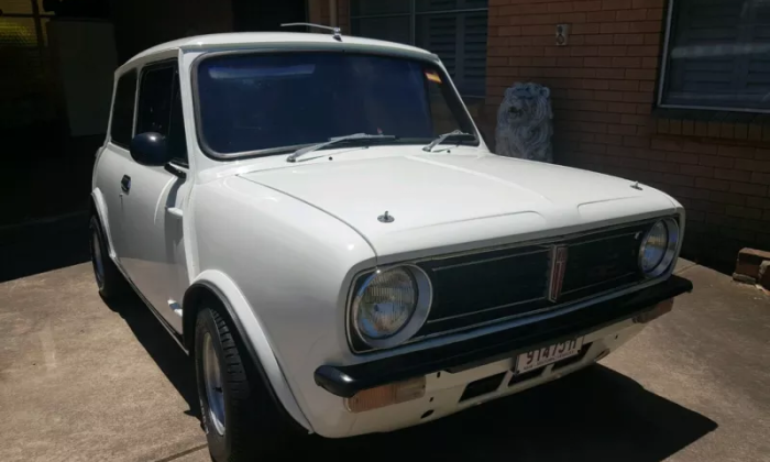 Crystal White CLubman GT Australia re-shelled (1).png