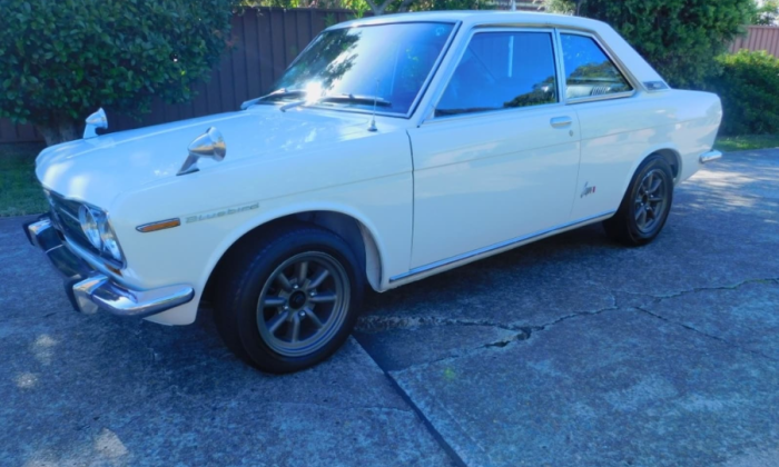 Datsun Nussan Bluebird SSS 510 Coupe 1969 white image (1).png