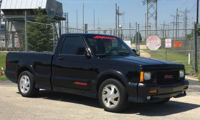 GMC Syclone.jpg