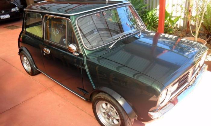 Leyland Mini 998 LS 1977 restored with 1275cc engine (6).JPG