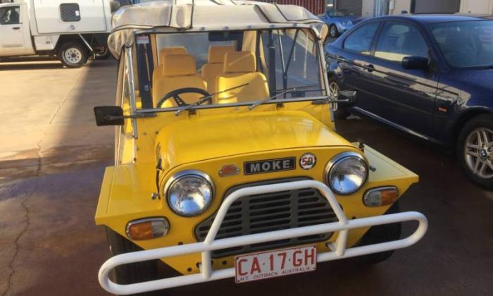 Leyland Mini Moke 1977 Yellow Devil (10).JPG