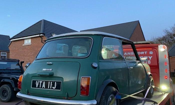 MK3 Mini Cooper S 1971 Almond Green images UK 2021 (2).jpg