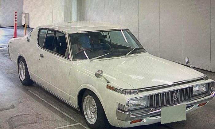 MS70 Toyota Crown coupe white images for sale Japan (1).jpg