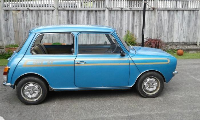 Mini 1275 GT New Zealand Original Blue pictures (1).jpg