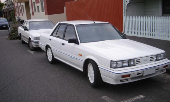 Nissan Skyline R31 GTS1 number 072 of 200 (2).jpg