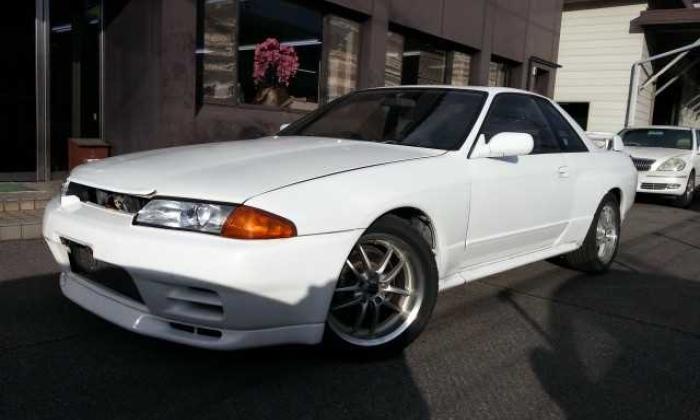 Nissan Skyline R32 GTR.jpg