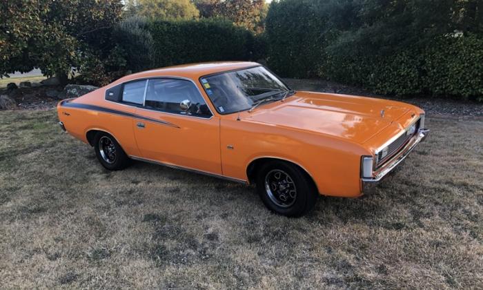 Orange 1971 Valiant Charger 770 6 cylinder images (11).jpg