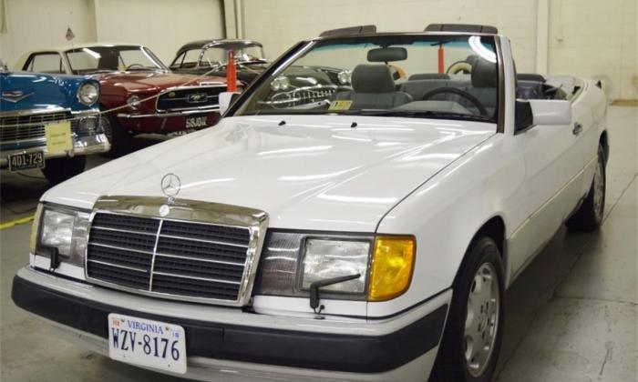 Pictures of 1993 Mercedes W124 Arctic White 300CE cabriolet (6).jpg