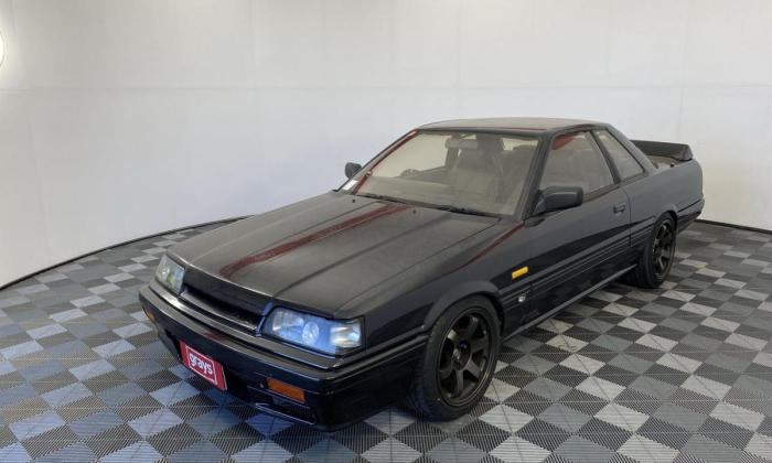 R31 GTS Turbo Coupe Australia images black paint (1).jpg