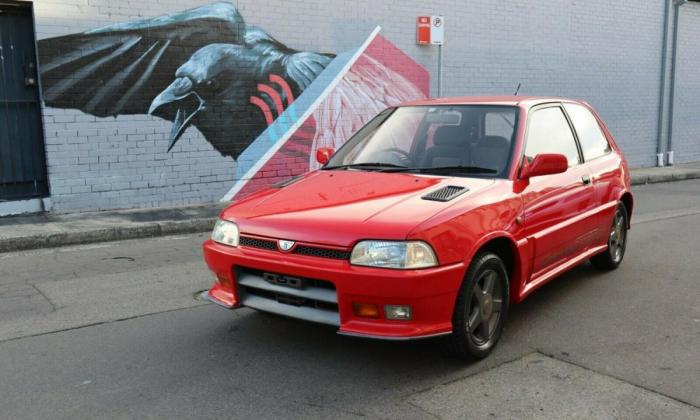 Red Daihatsu Charade De Tomaso Australia images (1).jpg