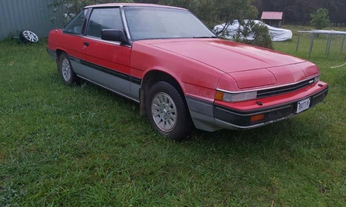 Red Mazda 929 Coupe for sale Australia Dec 2021 (1).jpg